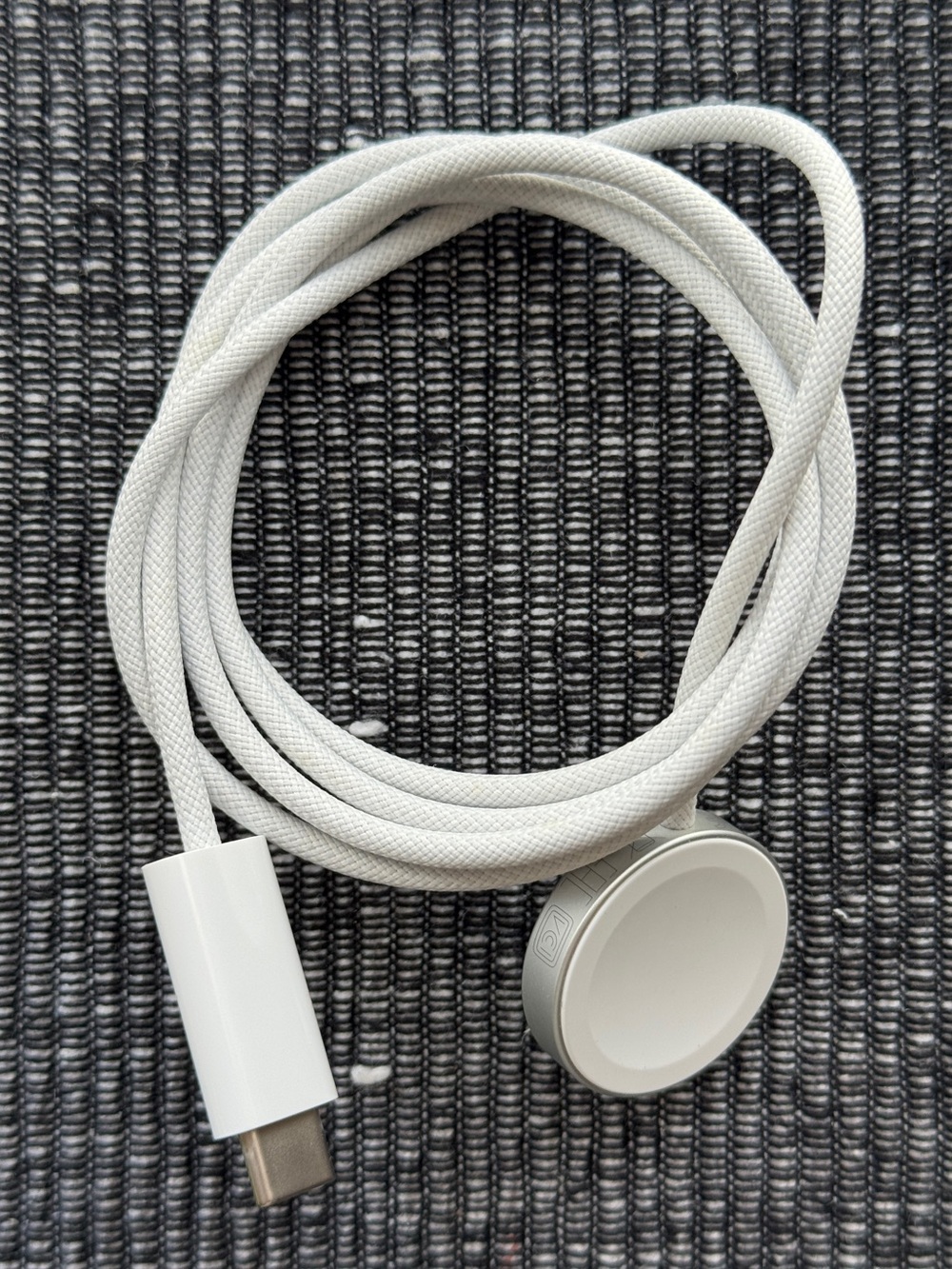 APPLE Watch Ultra USB-C Magnetic Fast Charger Cable (Genuine Apple) #2